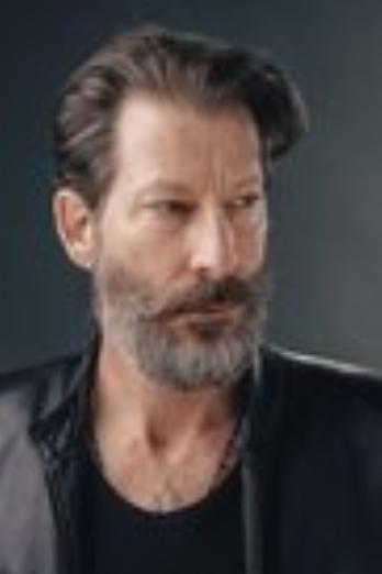 Cokey Falkow isDougie