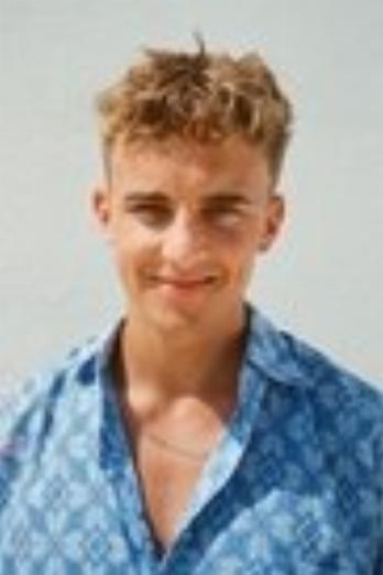 Bartłomiej Deklewa isIgor