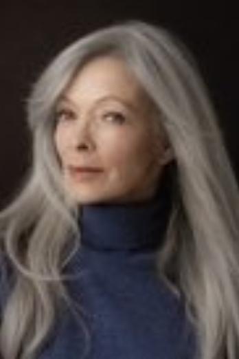 Frances Fisher isRuth DeWitt Bukater