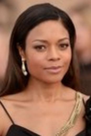 Naomie Harris isSelena