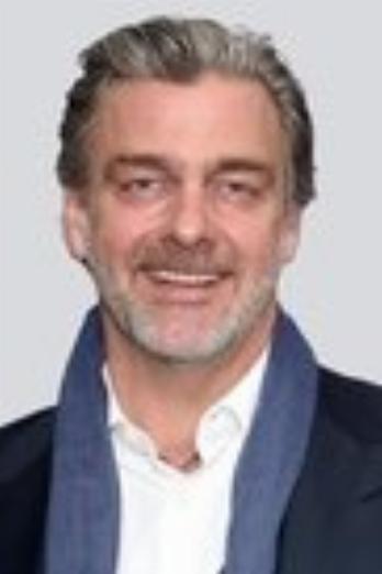 Ray Stevenson isVolstagg