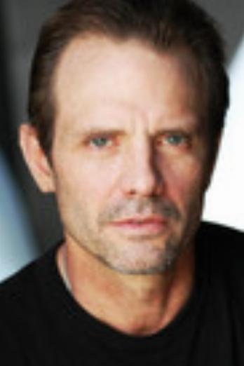 Michael Biehn isVandy (głos)