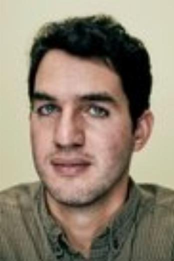 Benny Safdie isEdward Teller