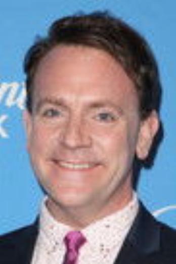 Drew Droege isJohn Dumé