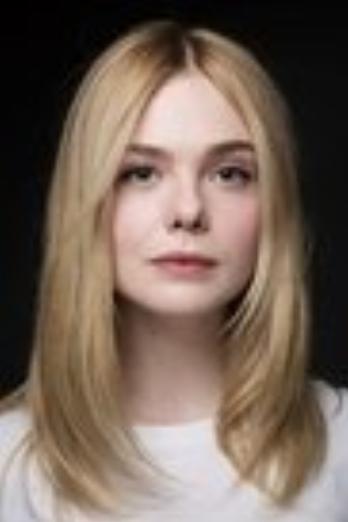 Elle Fanning isSylvie Russo