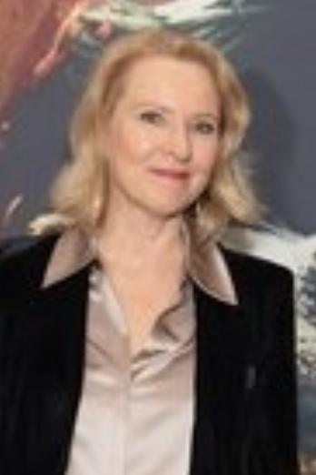 Teresa Banham isMary Darling