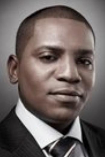 Mekhi Phifer isMax Bomer