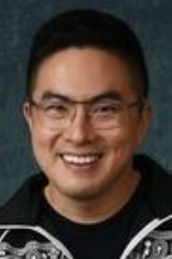 Bowen Yang isNolan (głos)