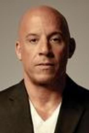 Vin Diesel isGroot (głos)