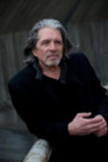 Erik Hansen isWeepy Walter