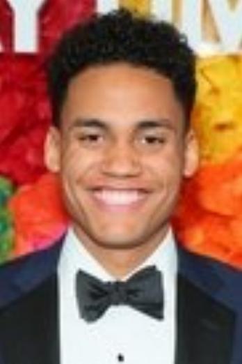 Adain Bradley isSgt Laerrus