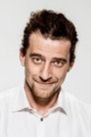 Maurizio Lastrico isRomeo