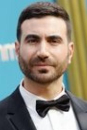 Brett Goldstein isRoland (głos)