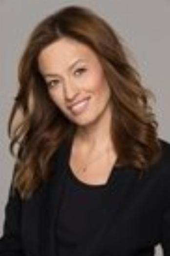 Magdalena Różczka isKarolina Krawczyk