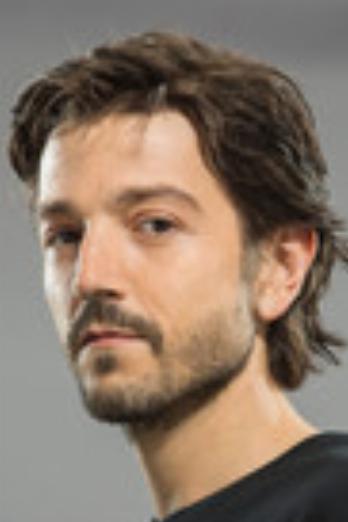 Diego Luna isCassian Andor