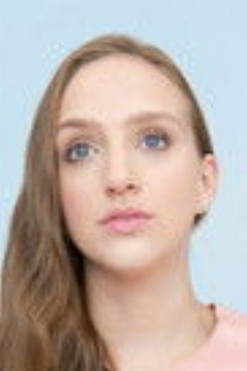 Eliza Sodró isDorka