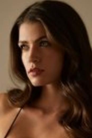 Maria Taylor isMaria