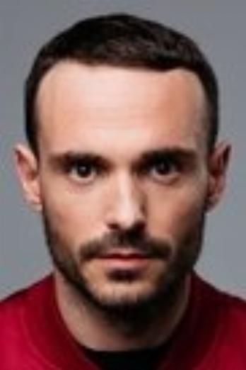 Jérôme Niel isZak (głos)