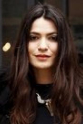 Maria Manoella isVeroca