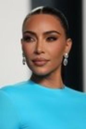 Kim Kardashian isDelores (głos)