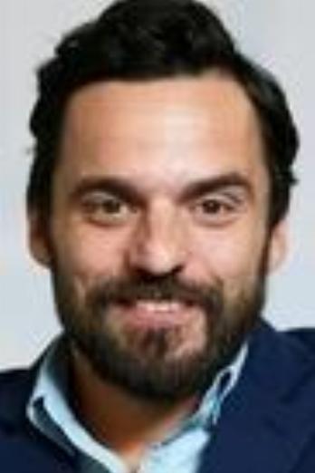 Jake Johnson isPeter B. Parker (głos)