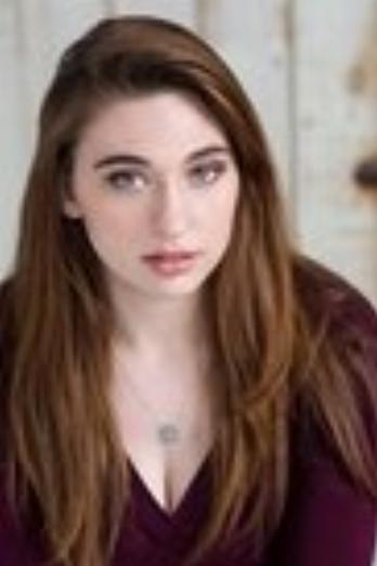 Allison Pittel isSelena