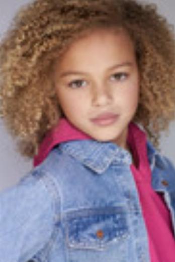 Kamdynn Gary isEmma Marshall