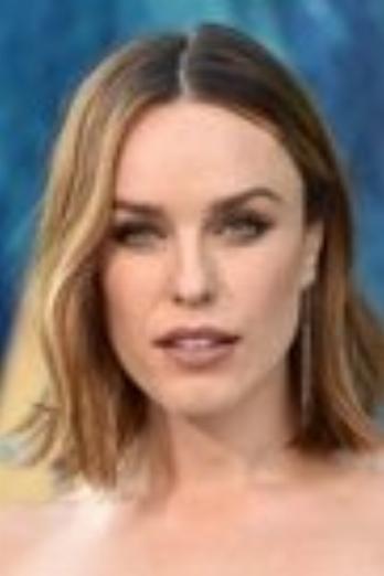 Jessica McNamee isSonya Blade