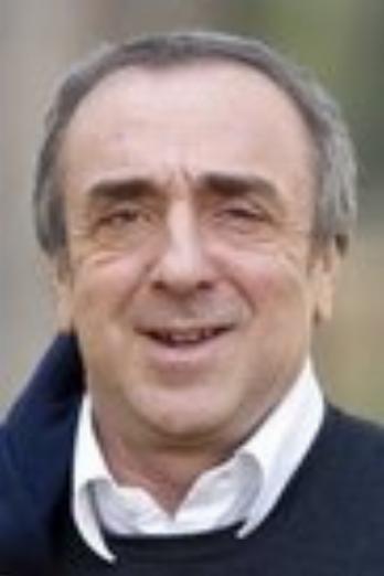 Silvio Orlando isEnnio