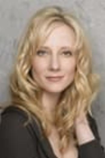 Anne Heche isMelissa Egan