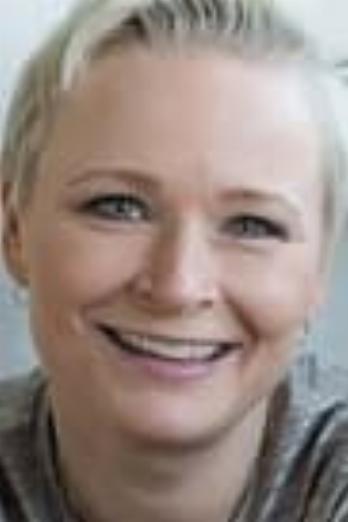 Vicki Berlin isPaula