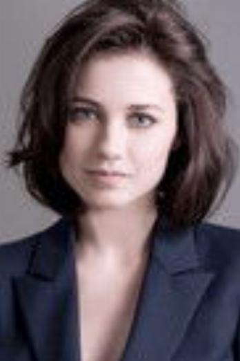 Alice Dufour isClara