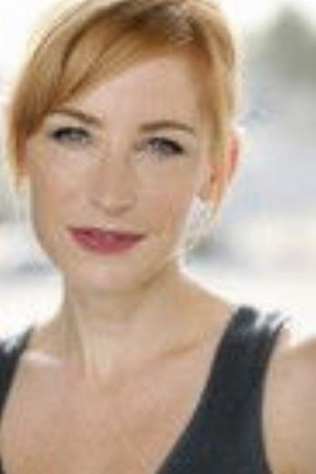 Karen Strassman isLynne