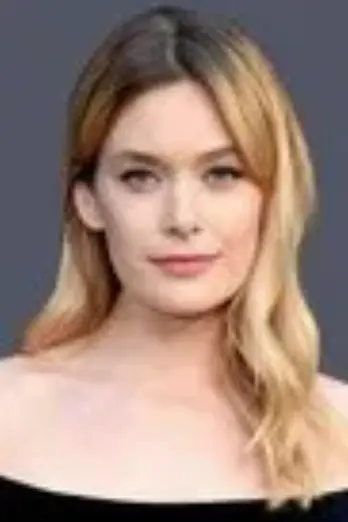 Rachel Keller isSonya