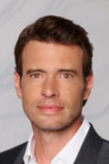 Scott Foley isRoman Bridger