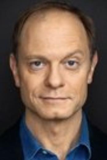 David Hyde Pierce isFather Conor