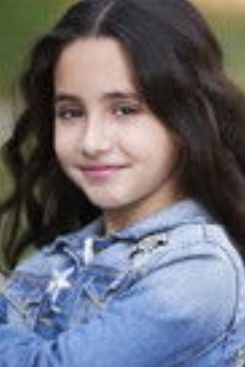 Lexi Perri isPeppermint Patty (głos)