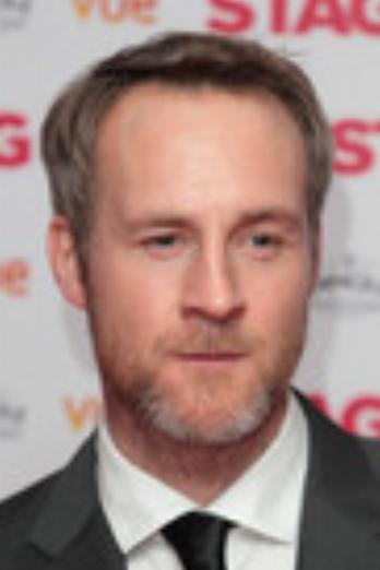 Peter McDonald isJake McKee Sr.