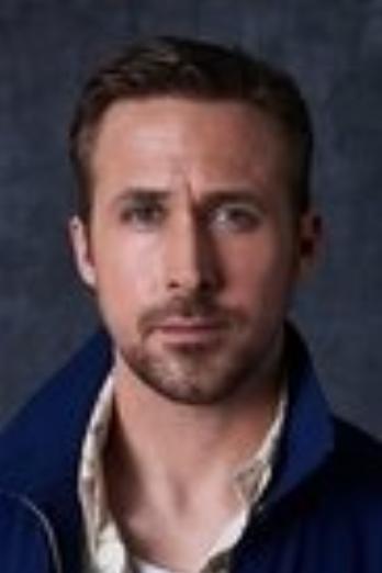 Ryan Gosling isKen