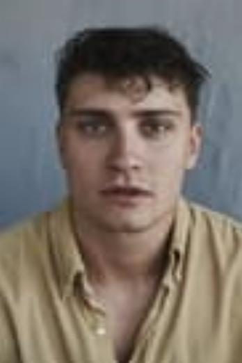 Sam Buchanan isRonnie