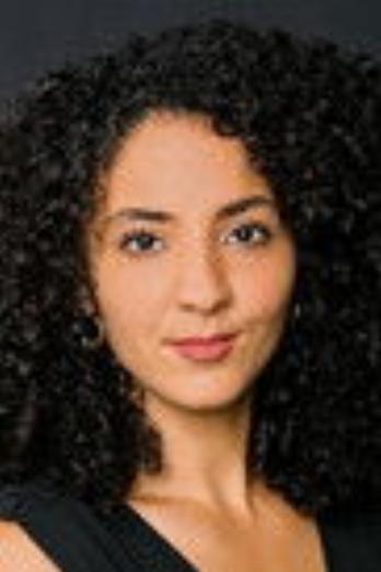 Siham El-Maimouni isMiras Mama (głos)