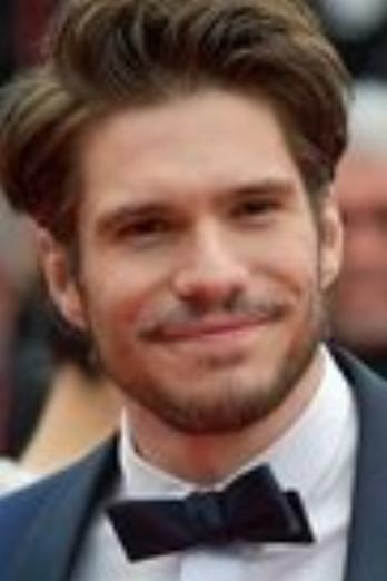 François Civil isD'Artagnan