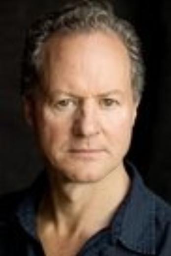 William Hope isLieutenant Gorman