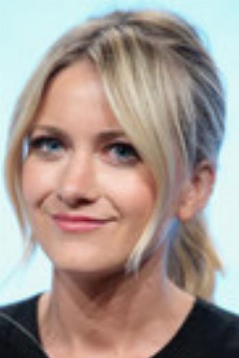 Meredith Hagner isNeve