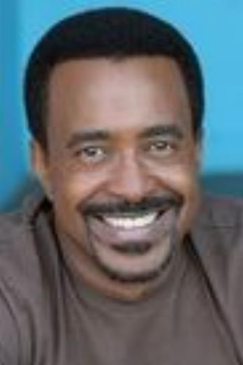 Tim Meadows isMr. Duvall