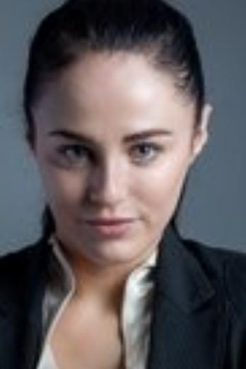 Danielle Ronald isZoe