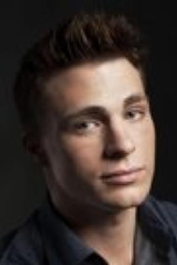 Colton Haynes isJackson Whittemore
