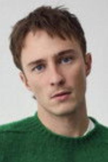 Drew Starkey isEugene Allerton