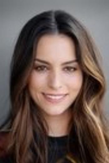 Genesis Rodriguez isHoney Lemon (głos)