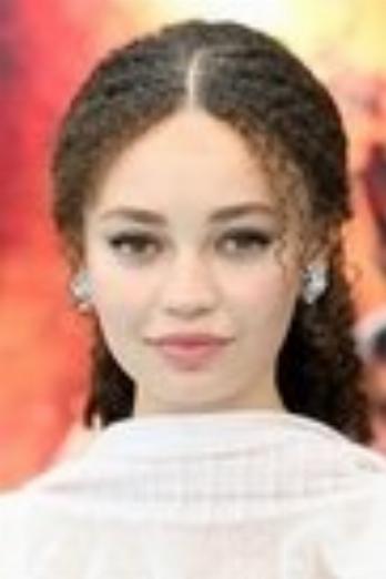 Nico Parker isAstrid